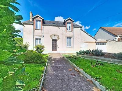 For sale Brou 4 rooms 133 m2 Eure et loir (28160) photo 0