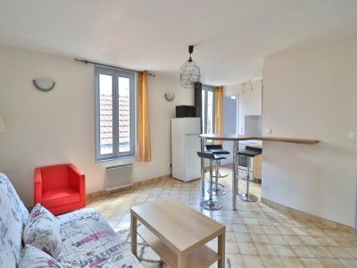 Louer Appartement Troyes 474 euros