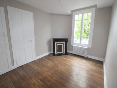 Louer Appartement Troyes 521 euros