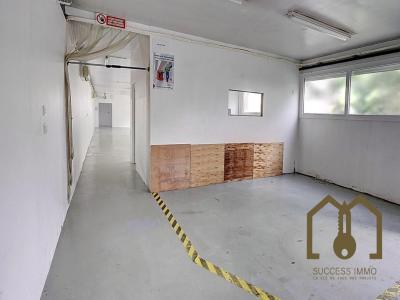 Acheter Loft/Atelier 149 m2 Vaulx-en-velin
