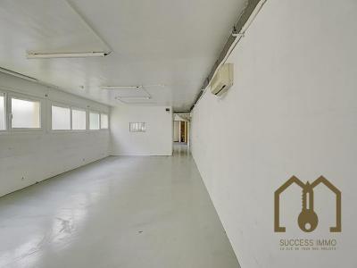 Acheter Loft/Atelier Vaulx-en-velin 250000 euros