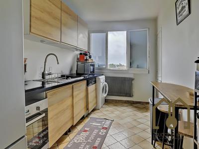 Acheter Appartement 54 m2 Vaulx-en-velin