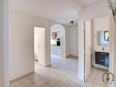 Louer Appartement 70 m2 Vaulx-en-velin
