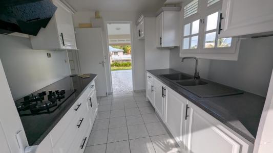 For rent Baie-mahault 4 rooms 64 m2 Guadeloupe (97122) photo 3