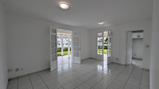 For rent Baie-mahault 4 rooms 64 m2 Guadeloupe (97122) photo 4