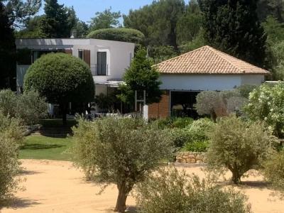 For sale Maussane-les-alpilles 6 rooms 253 m2 Bouches du Rhone (13520) photo 0
