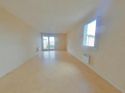 For sale Cugnaux 4 rooms 80 m2 Haute garonne (31270) photo 0