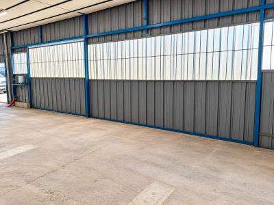Louer Commerce Vitre 9000 euros