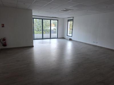 Louer Commerce 70 m2 Avignon