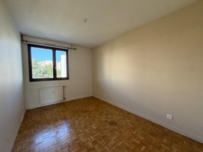 Acheter Appartement Saint-etienne 99900 euros