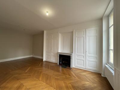 Annonce Location 3 pi�ces Appartement Lyon-4eme-arrondissement 69