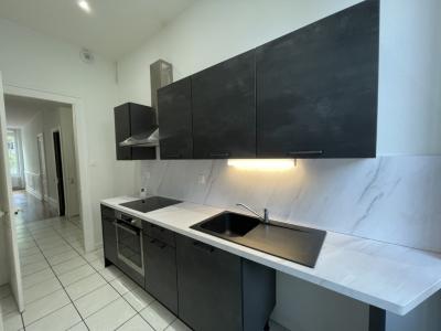 Louer Appartement Lyon-4eme-arrondissement Rhone