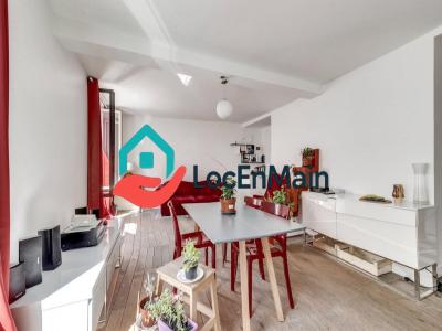 Louer Appartement 49 m2 Paris-10eme-arrondissement