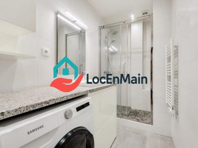 Louer Appartement Paris-8eme-arrondissement 1985 euros