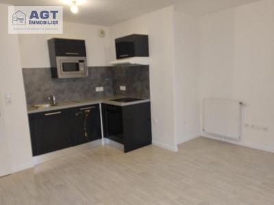 For rent Beauvais 3 rooms 49 m2 Oise (60000) photo 2