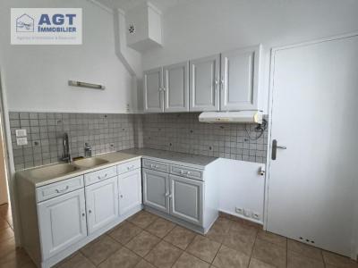 For rent Beauvais 3 rooms 66 m2 Oise (60000) photo 0