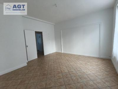 For rent Beauvais 3 rooms 66 m2 Oise (60000) photo 1