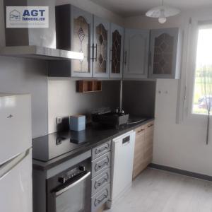 For rent Beauvais 4 rooms 67 m2 Oise (60000) photo 3
