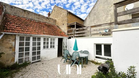 For sale Port-en-bessin-huppain 3 rooms 65 m2 Calvados (14520) photo 1