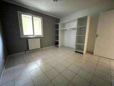 Louer Appartement Penne-d'agenais 750 euros