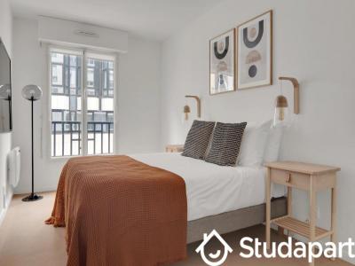 Louer Maison Paris-17eme-arrondissement 2900 euros