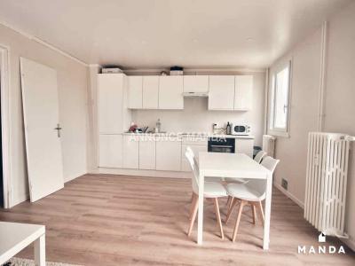 Louer Appartement 11 m2 Reims
