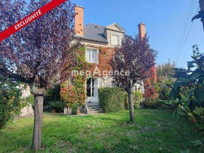 Acheter Maison 300 m2 Commentry