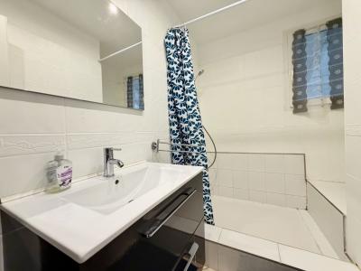 Louer Maison  1330 euros