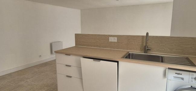 For sale Soubes 4 rooms 62 m2 Herault (34700) photo 1