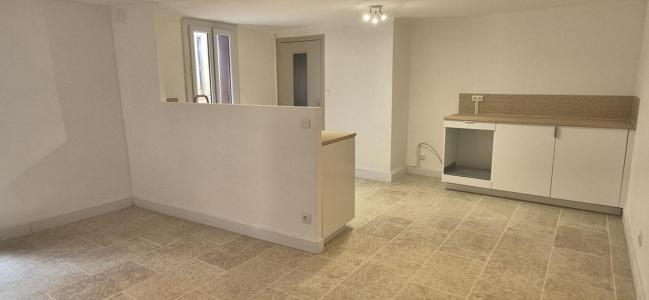 For sale Soubes 4 rooms 62 m2 Herault (34700) photo 2
