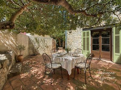 For sale Sollies-ville 4 rooms 105 m2 Var (83210) photo 0