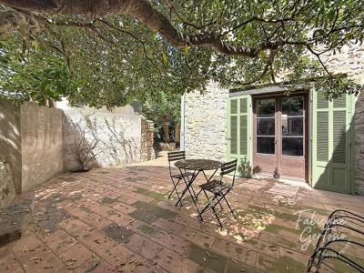 For sale Sollies-ville 4 rooms 105 m2 Var (83210) photo 1