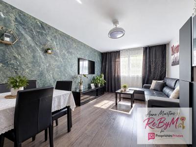 For sale Ris-orangis 3 rooms 57 m2 Essonne (91130) photo 0