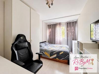 For sale Ris-orangis 3 rooms 57 m2 Essonne (91130) photo 2