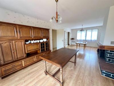 For sale Mondoubleau 6 rooms 124 m2 Loir et cher (41170) photo 4