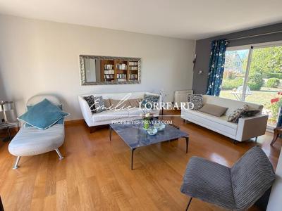 For sale Change 5 rooms 163 m2 Sarthe (72560) photo 3