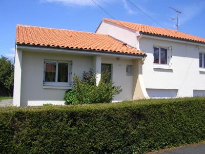 For rent Saint-quentin-en-mauges 75 m2 Maine et loire (49110) photo 0