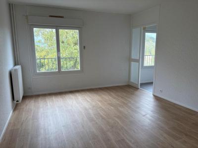 For rent Cluis 3 rooms 66 m2 Indre (36340) photo 1