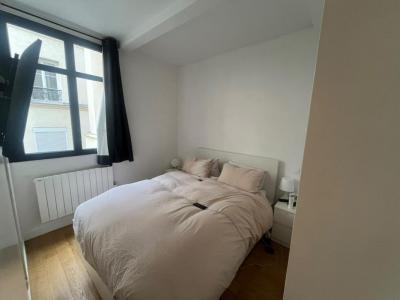 Louer Appartement 28 m2 Paris-17eme-arrondissement