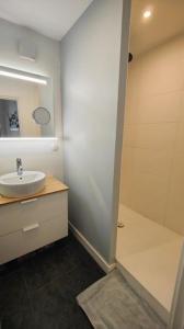 For rent Brest 1 room 12 m2 Finistere (29200) photo 2