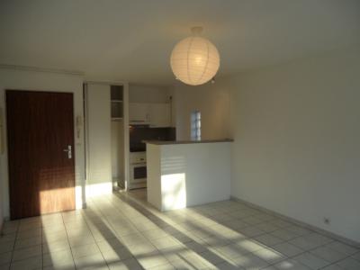 For rent Chilly-mazarin 2 rooms 36 m2 Essonne (91380) photo 3