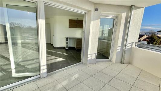 For rent Avignon 4 rooms 78 m2 Vaucluse (84000) photo 1