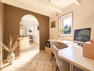 For sale Caro 8 rooms 179 m2 Morbihan (56140) photo 3