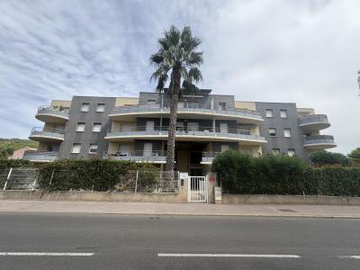 For sale QUILLES 2 rooms 32 m2 Herault (34200) photo 0