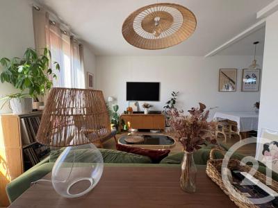 For rent Fontenay-sous-bois 4 rooms 89 m2 Val de Marne (94120) photo 2