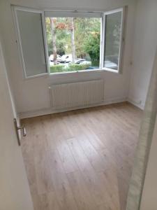 Louer Appartement Bougival 1350 euros