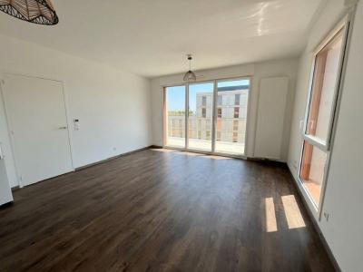 For rent Nantes 3 rooms 65 m2 Loire atlantique (44200) photo 0