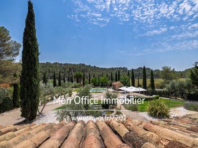 Acheter Maison 760 m2 Saint-marc-jaumegarde