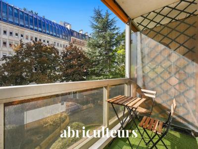 For sale Paris-15eme-arrondissement 1 room 32 m2 Paris (75015) photo 0