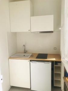 Louer Appartement 22 m2 Paris-18eme-arrondissement